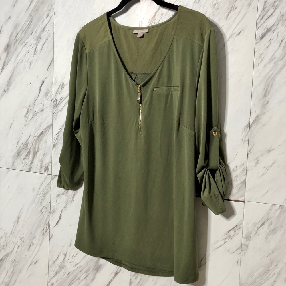 Roz & Ali Olive Green Zip Neck Roll Tab Sleeve Blouse SZ L
